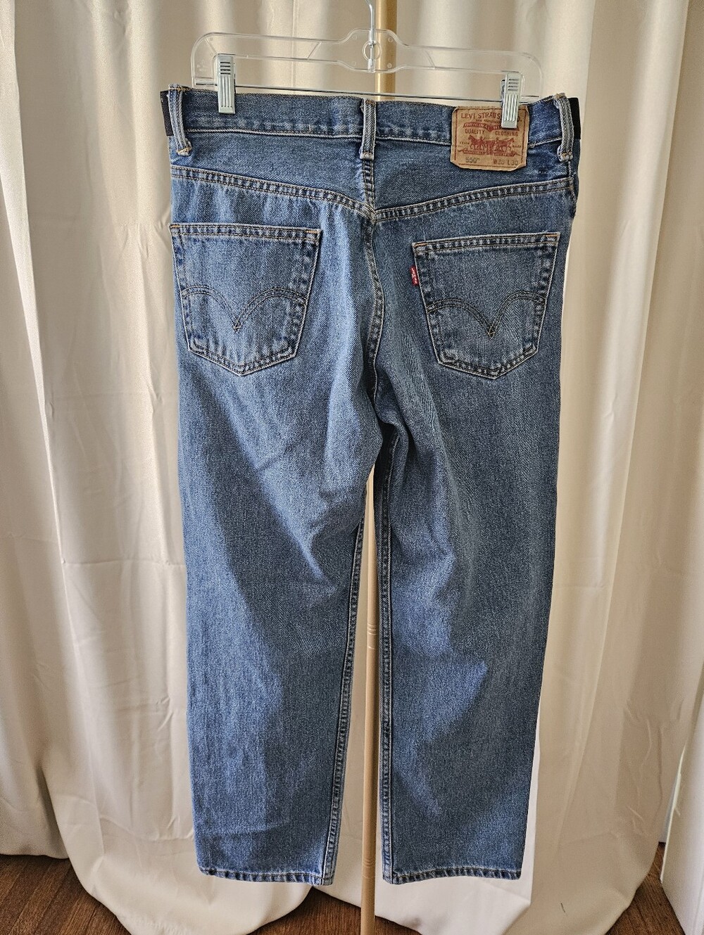 Levi's 550 Relaxed Fit Expandable Waist Jeans – 30x30 - Picture 5 of 6
